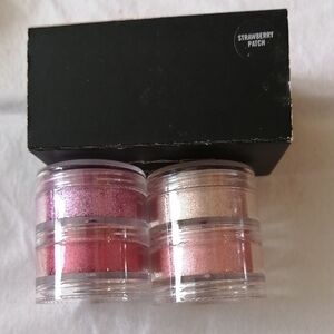 MAC COSMETICS STRAWBERRY PATCH CRUSH METAL PIGMENTS *** LIMITED EDITION***